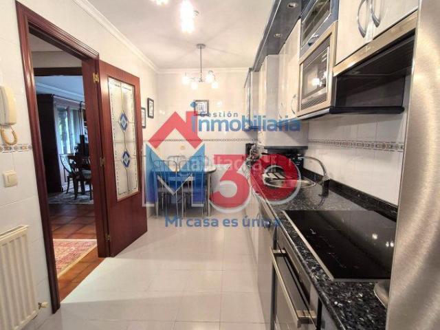 Casa adosada en venta en Miranda de Ebro, Bayas Polígono. Adosado en venta en El Lago, 3 dormitorios. Casas adosadas Miranda de.