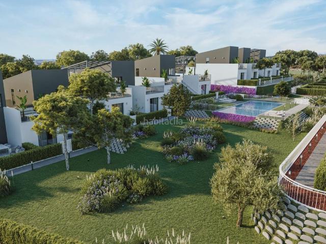 Casa adosada en venta en Murcia, Baños y Mendigo. Chalet adosado de obra nueva en Urbanización Villas Altaona. Casas adosadas.