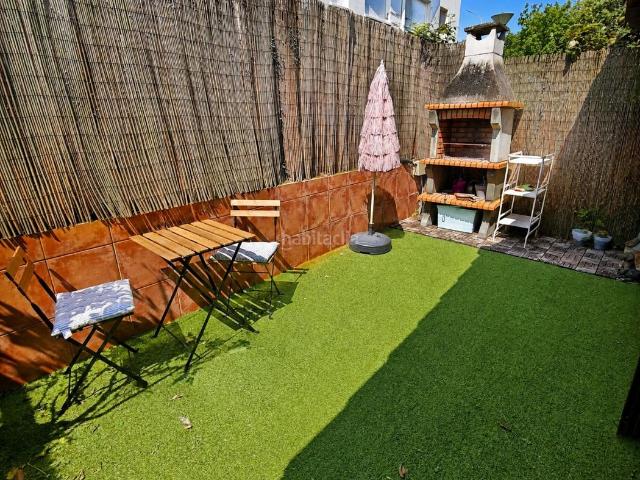 Casa adosada en venta en Muskiz. ADOSADO CON JARDIN EN MUSKIZ, A 5 MINUTOS DE LA PLAYA. Casas adosadas.