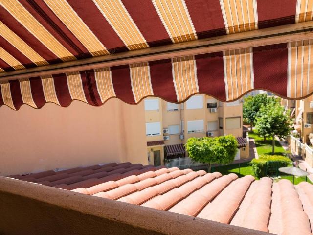 Casa adosada en Venta en Norte