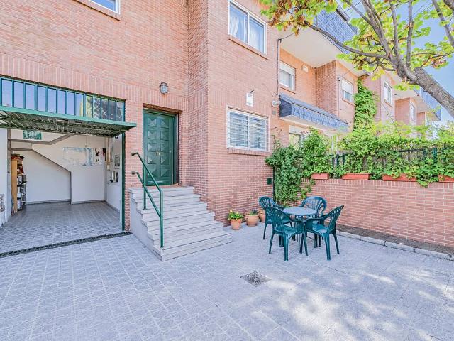Casa adosada en Venta en Norte