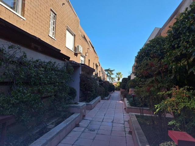 Casa adosada en Venta en Norte