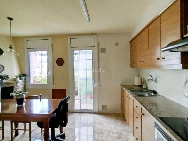 Casa adosada en venta en Navàs. PERMUTA DE CASA POR ÁTICO EN MANRESA. Casas adosadas.