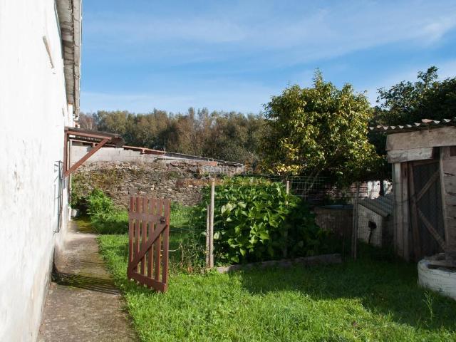 Casa adosada en venta en Narón, San Mateo Castro O Val. Casas adosadas.