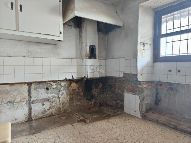 Casa adosada en venta en Narón, Piñeiros Freixeiro. Casa adosada con bodega y finca en Piñeiros, Narón. Casas adosadas.
