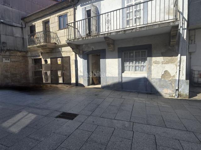 Casa adosada en venta en Neda. Casa con encanto en el corazón de Neda Ideal para vivienda familiar o pequeño hotel con carácter. Casas adosadas.