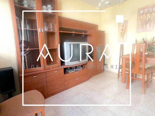 Casa adosada en Venta en Núcleo urbano