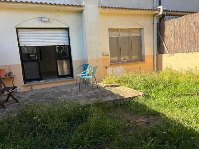 Casa adosada en Venta en Nucli Urbà