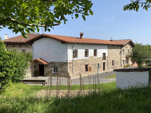 Casa adosada en Venta en Nueva Ciudad