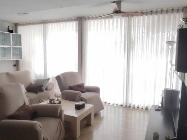 Casa adosada en Venta en Nules