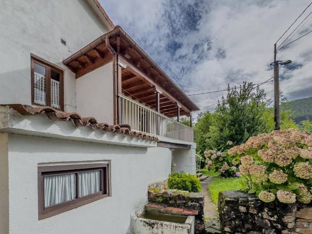 Casa adosada en Venta en Solórzano
