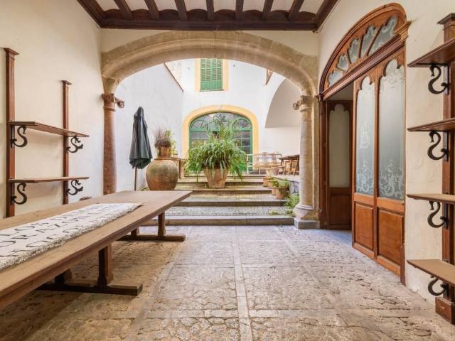 Casa adosada en Venta en Sóller