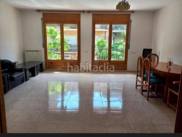 Casa adosada en venta en Solsona. Casa en venta en Solsona. Casas adosadas.