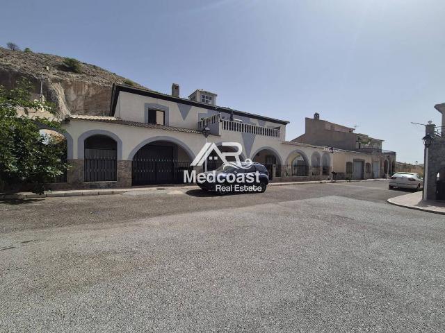 Casa adosada en Venta en Somontín
