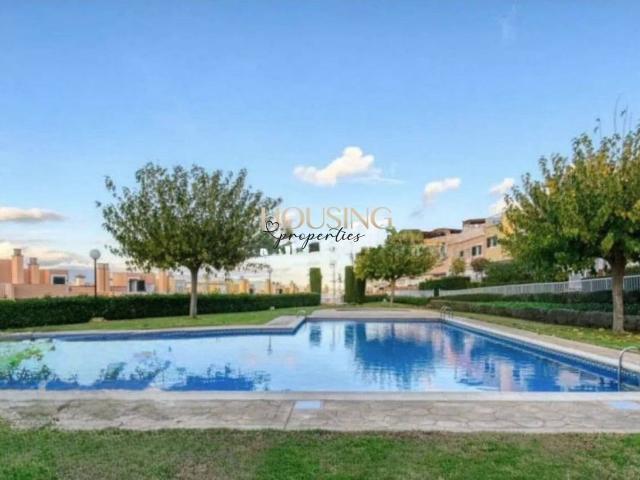Casa adosada en Venta en Son Xigala