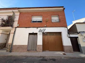 Casa adosada en Venta en Sonseca