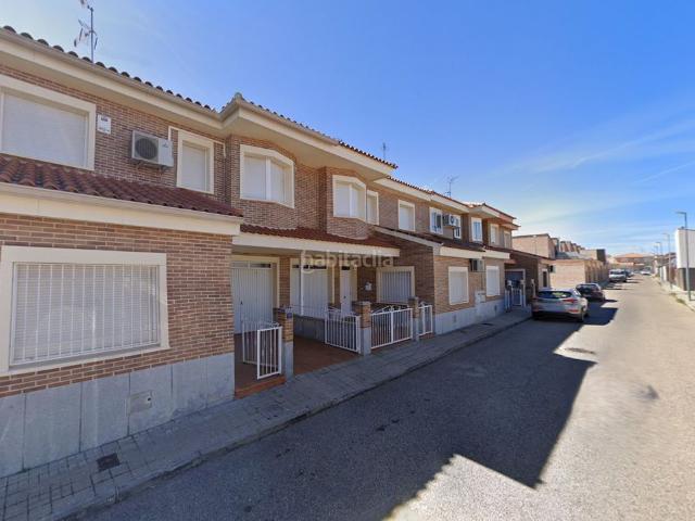 Casa adosada en venta en Sonseca. Casas adosadas.