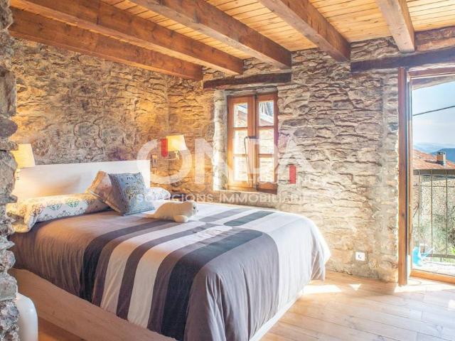 Casa adosada en Venta en Soriguera