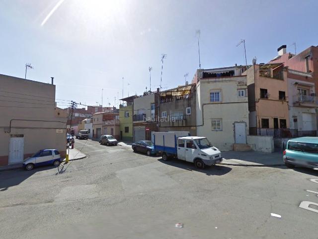 Casa adosada en venta en Sabadell, Can Puiggener. Chalet adosado en venta en calle Bajada Can Puiggener. Casas adosadas.