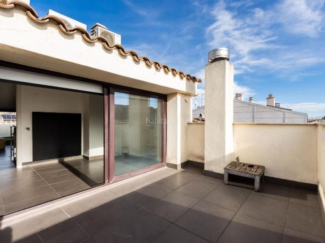 Casa adosada en venta en Sabadell, Centre. Descubre tu nuevo hogar en el corazón de Sabadell!. Casas adosadas.