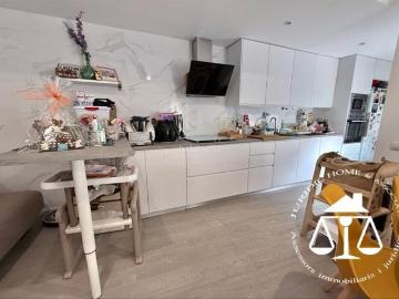 Casa adosada en venta en Sabadell, Creu Alta. OPORTUNIDAD. Casas adosadas.