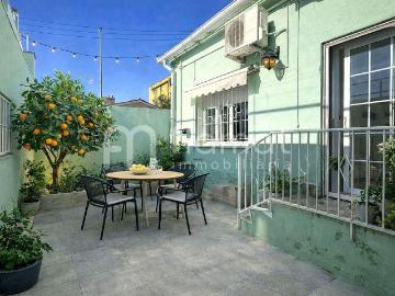 Casa adosada en venta en pasaje Doctor Llonch, Sabadell, de 109 m² 3 habitaciones por 350.000