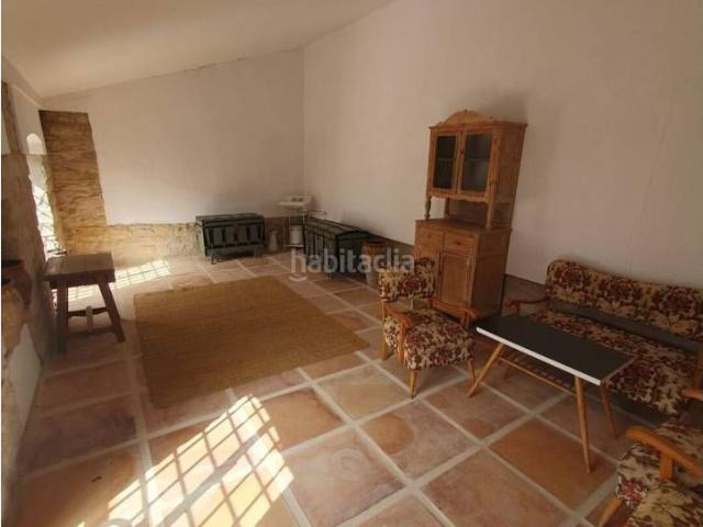 Casa adosada en venta en Sabiote. Casa adosada en venta en Sabiote. Casas adosadas.