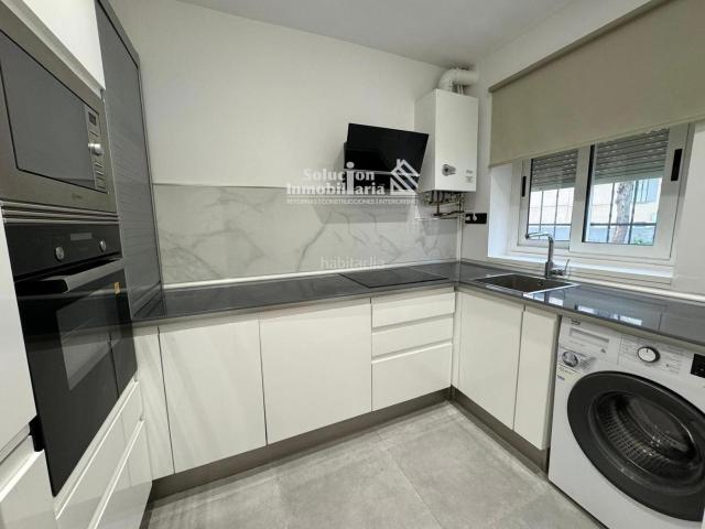 Casa adosada en venta en Salamanca, San Bernardo. MAGNIFICO ADOSADO EN EXCLUSIVA En Calle Ciervo, Zona Estación de Autobuses!. Casas adosadas.