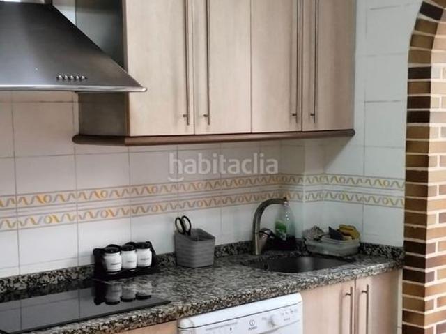 Casa adosada en venta en Salamanca, Teso de la Feria Arrabal. SE VENDE ADOSADO EN URBANIZACIÓN PIEDRA BLANCA. Casas adosadas.