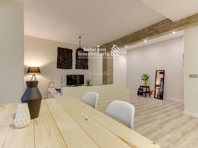 Casa adosada en venta en Salamanca, Tormes La Vega. ÚNICA CASA CON REFORMA PREMIUN Y ALTAS CALIDADES EN EL BARRIO DE LA VEGA. Casas adosadas.