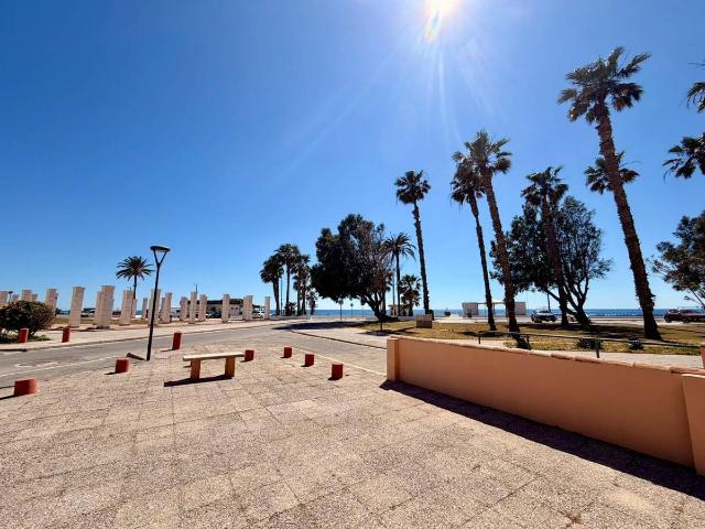 Casa adosada en Venta en Salobreña Costa