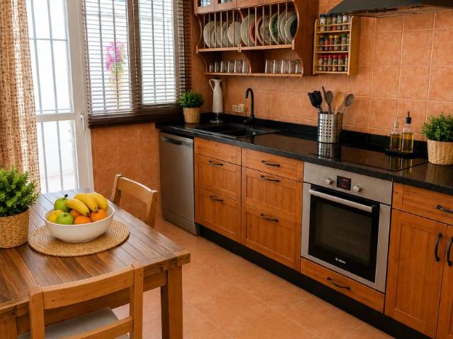 Casa adosada en Venta en Salteras