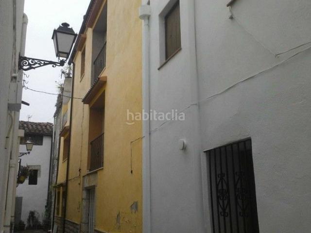 Casa adosada en venta en Salzadella la. OPORTUNIDAD !. Casas adosadas Salzadella.