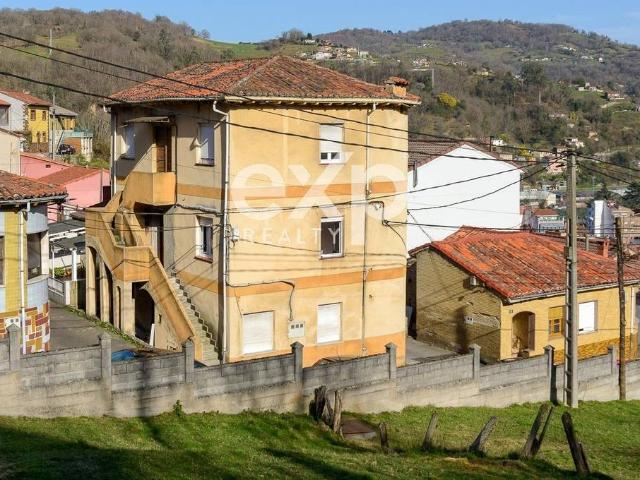 Casa adosada en Venta en Sama