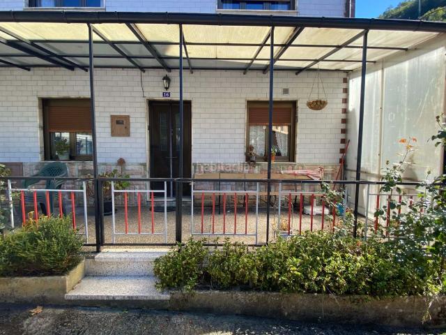 Casa adosada en venta en San Martín del Rey Aurelio. Casa Venta El Entrego, San Martin Del Rey Aurelio. Casas adosadas San Martín del Rey.