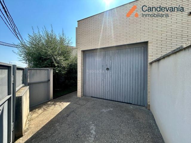 Casa adosada en venta en San Mateo de Gállego. Casas adosadas San Mateo de.