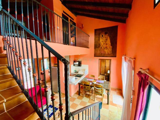 Casa adosada en Venta en San Miguel