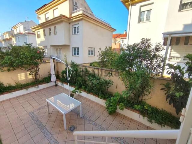 Casa adosada en Venta en San Miguel