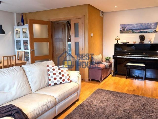 Casa adosada en venta en San Andrés del Rabanedo, Villabalter. Chalet adosado a la venta cerca de Espacio León. Casas adosadas San Andrés del.