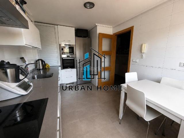 Casa adosada en venta en San Andrés del Rabanedo, Villabalter. URBAN HOME VENDE PRECIOSO ADOSADO EN VILLABALTER. Casas adosadas San Andrés del.