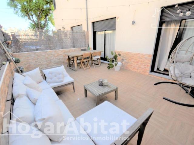 Casa adosada en Venta en San Antonio de Benagéber