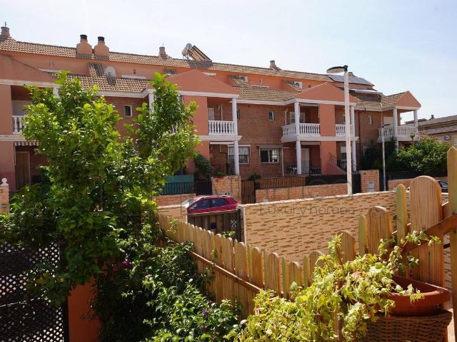 Casa adosada en Venta en San Antonio de Benagéber