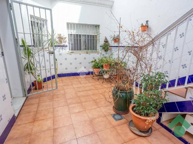 Casa adosada en Venta en San Bernabé