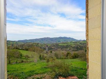 Casa adosada en Venta en San Claudio Trubia Las Caldas