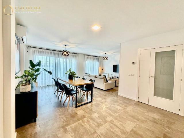 Casa adosada en Venta en San Crispín La Estación Consorcio
