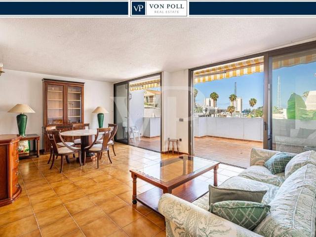Casa adosada en Venta en San Eugenio Alto