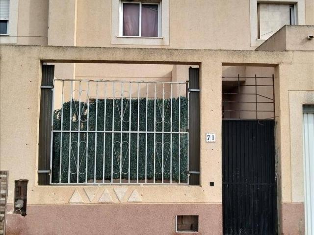 Casa adosada en Venta en San Isidro Campohermoso