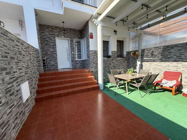 Casa adosada en venta en San Juan del Puerto. !Se Vende Adosado en San Juan Del Puerto!. Casas adosadas San Juan del.