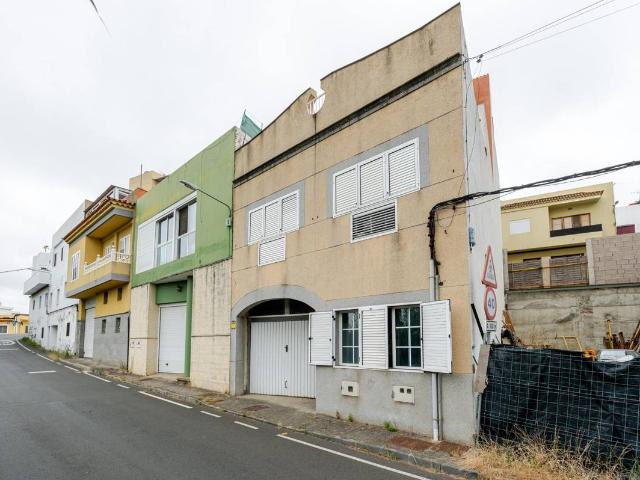 Casa adosada en Venta en San José del Álamo El Hornillo