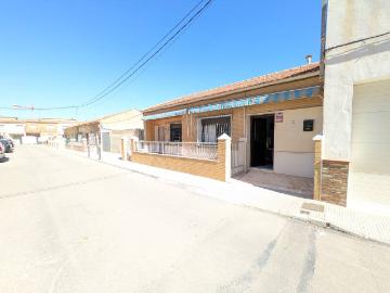 Casa adosada en Venta en San Pedro del Pinatar ciudad
